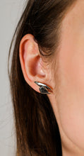 Load image into Gallery viewer, &quot;Wings&quot; post earrings

