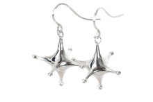 Load image into Gallery viewer, &quot;Yaquis&quot; dangle earrings
